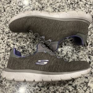 Skechers Women's Summit - Quick Getaway Sneaker, 8.5